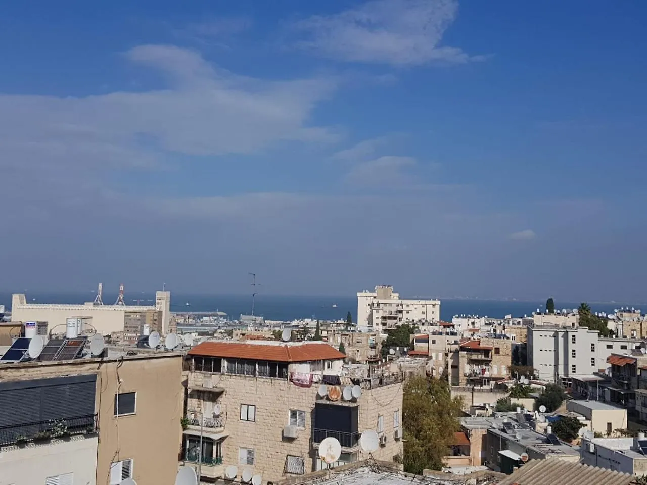 אפרטהוטל חיפה לבונטין 14